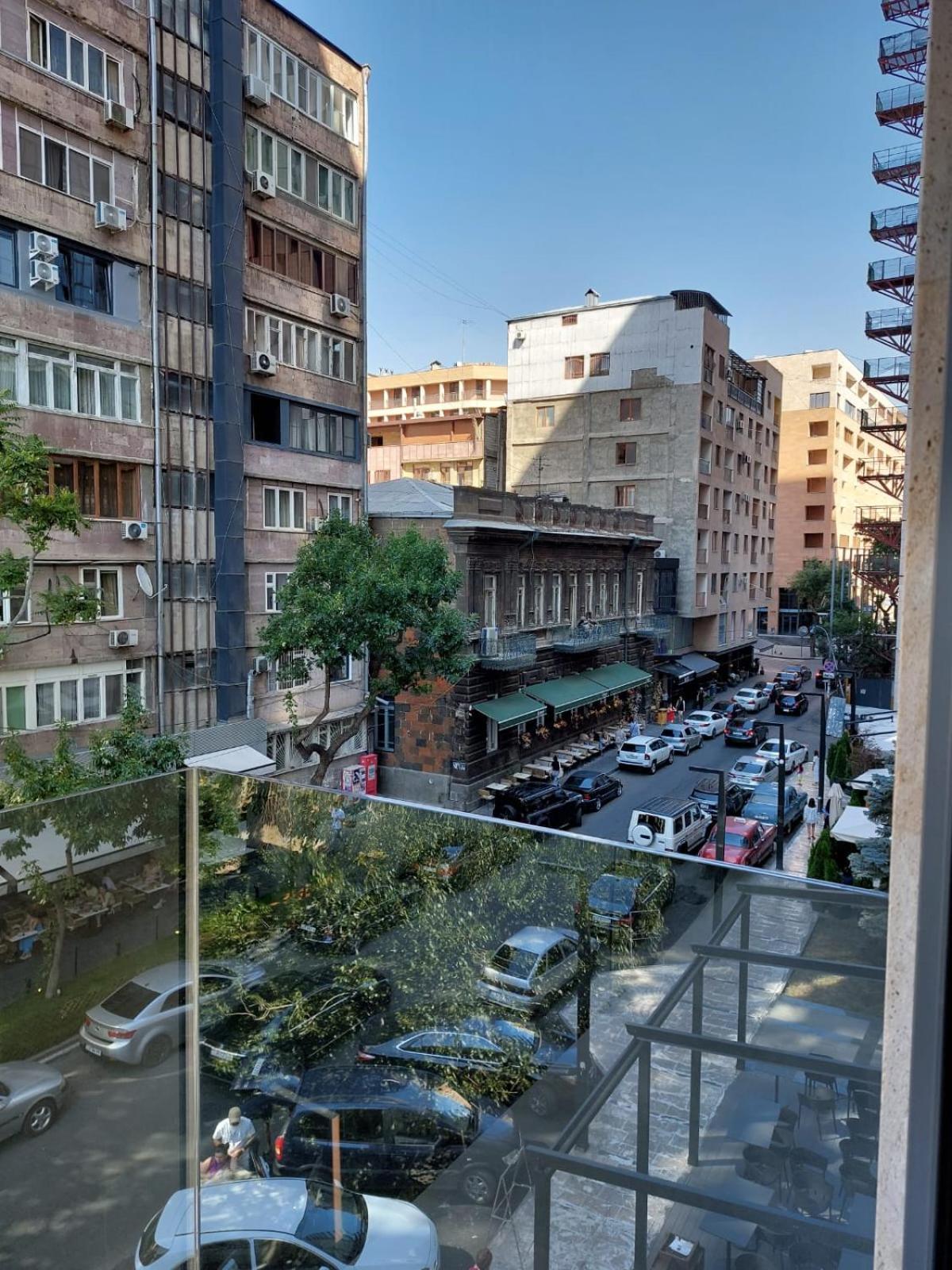 Soho Apart Hotel Jerevan Eksteriør bilde